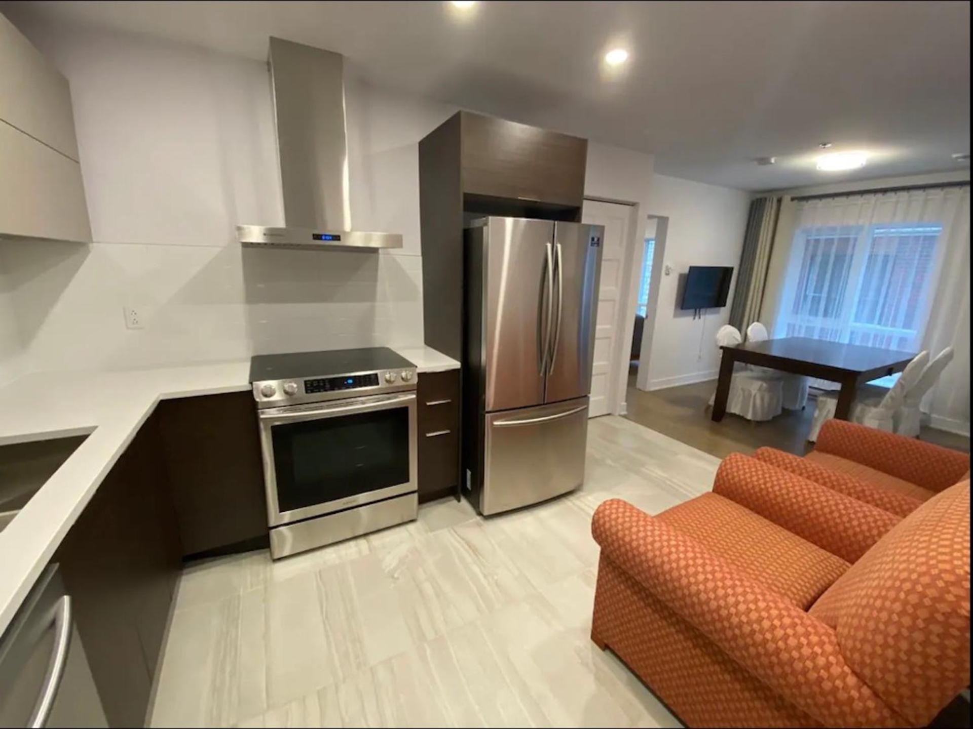 Le Bijou Airhome One Or Two Bedroom Suite Монреаль Экстерьер фото